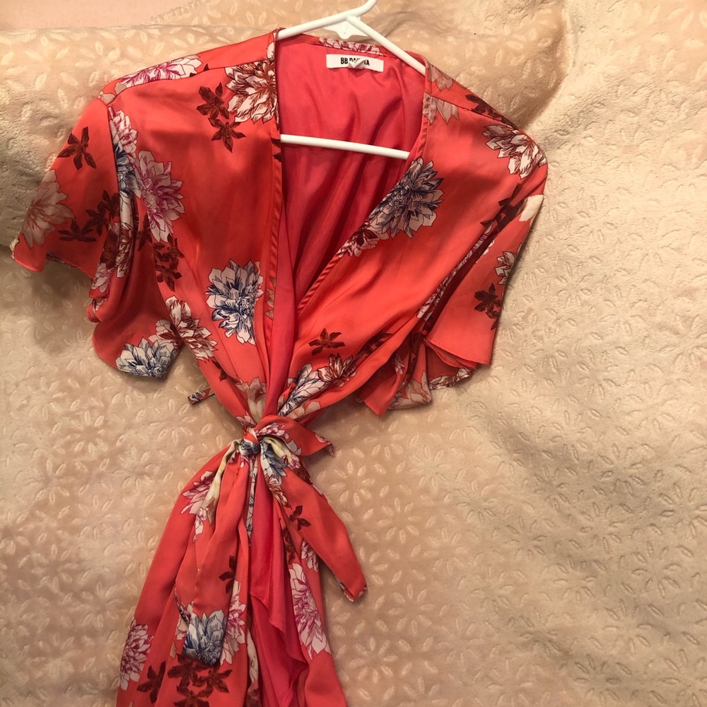 BB Dakota Wrap Dress - Floral Print